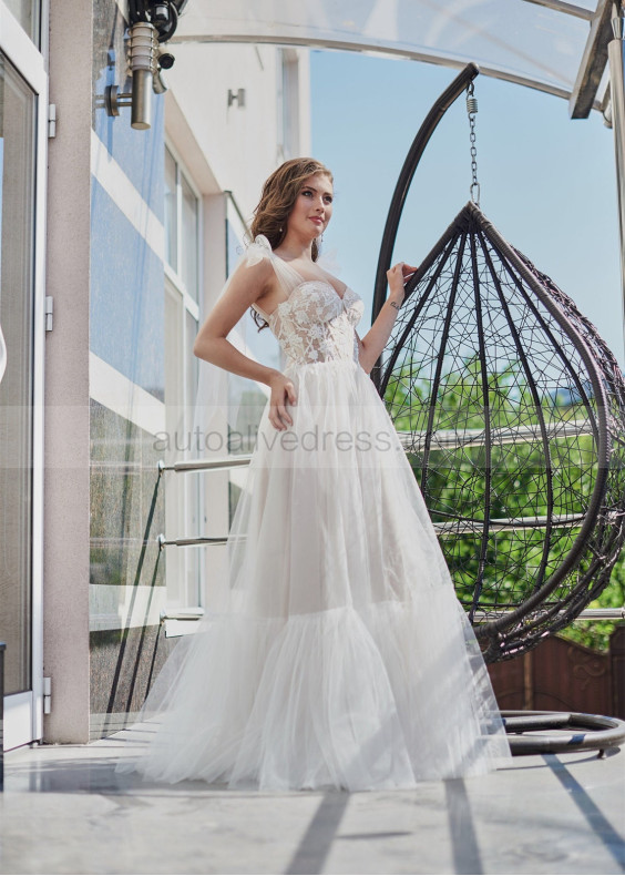 Sexy Beaded Lace Tulle Rustic Wedding Dress